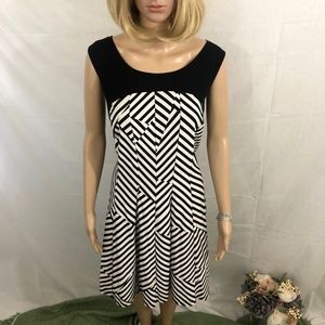 Robbie Bee Dress